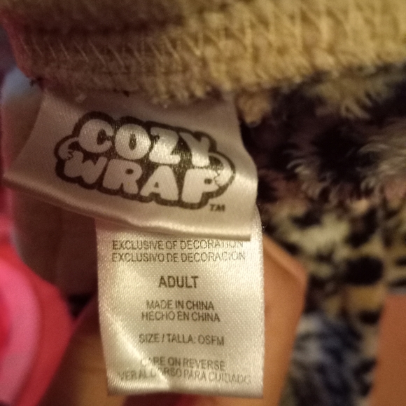 Cozy Wrap Cat Hooded Leopard Print Snuggle Adult Wearable Blanket Sloungy Fleece - Picture 5 of 11